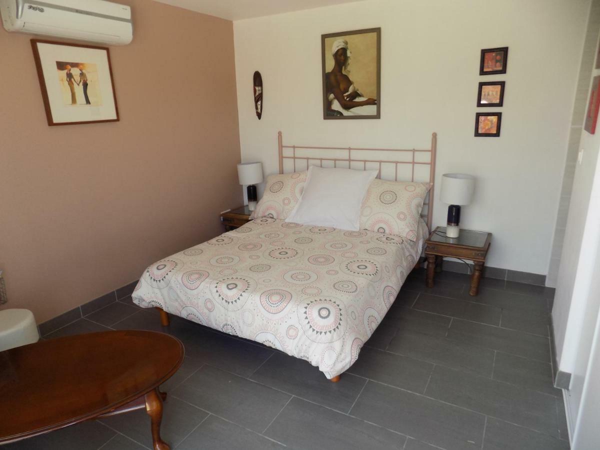Villa Vaya Villemoustaussou Екстер'єр фото